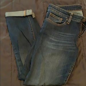 Gap “skinny roll up”